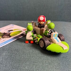 K'Nex Nintendo Mariokart Wii Yoshi and Standard Kart Building Set